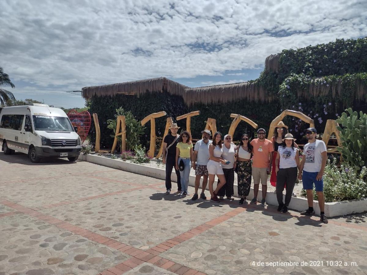 Hotel Neiva Urdaneta Екстер'єр фото