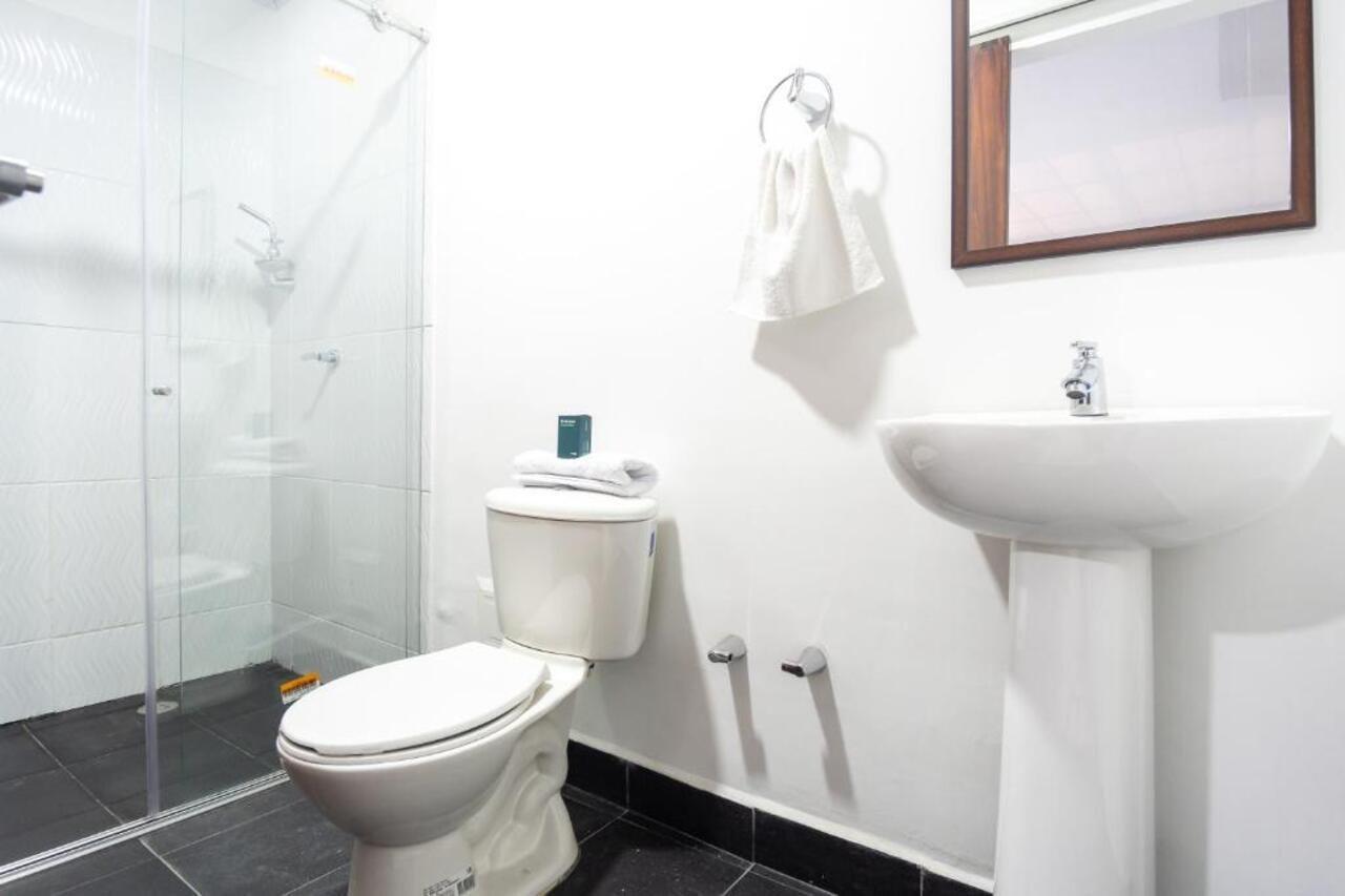 Hotel Neiva Urdaneta Екстер'єр фото